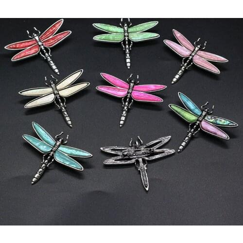 Natural Shell Pendant Crab Shape Shell Blue White Abalone Shell Brooch Pendant Charm for DIY Women Jewelry Gifts Size 50x58mm