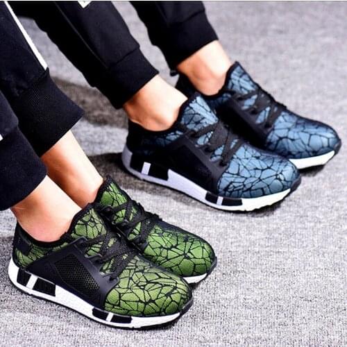 Men Steel Toe Work Boots Anti Smashing Mesh Sneakers Boots Safety Man Steel Safety Shoes Lightweight Breathable Sport