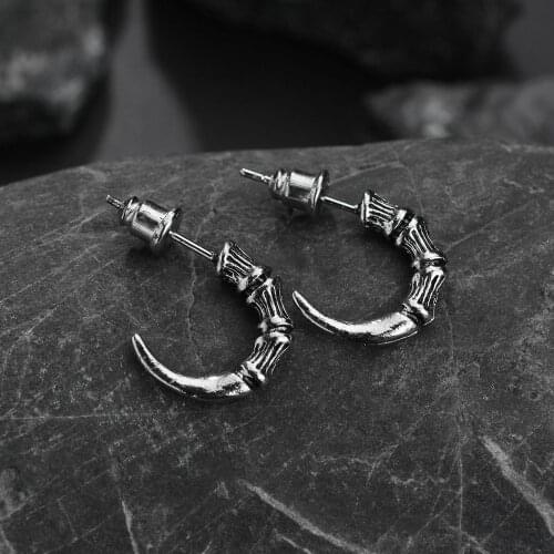 Gothic Punk Stainless Steel Earrings Women Men Hip Hop Exaggerated Vinatge Black Eagle Claw Stud Earring AnimalFashion Jewelry