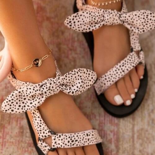 Bowknot Beach Shoes Woman Cute Tie Design Hook Loop Casual Women Flat Sandals Gingham Open Toe Shoes Velcro Sandalia Plataforma