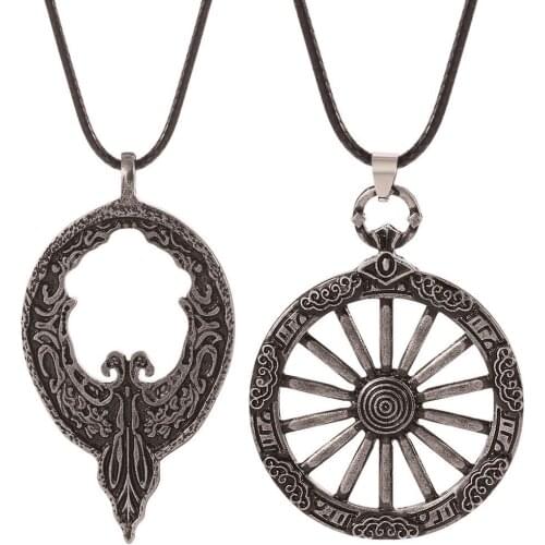 Game Jewlery Bloodborne Vintage Choker Necklace Badges Sword Hunter Pendant Men Punk Gothic Jewelry Amulet Necklaces