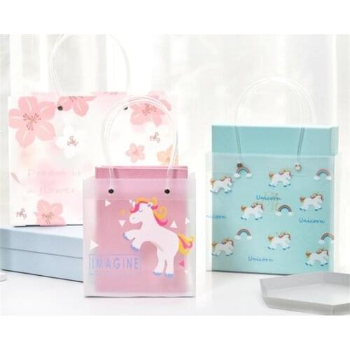 Cartoon Small Fresh Unicorn Gift Bag Flamingo Candy Packaging Bag Clothing Shopping Plastic Bag With Handle Matte Flower Bag 5pc
