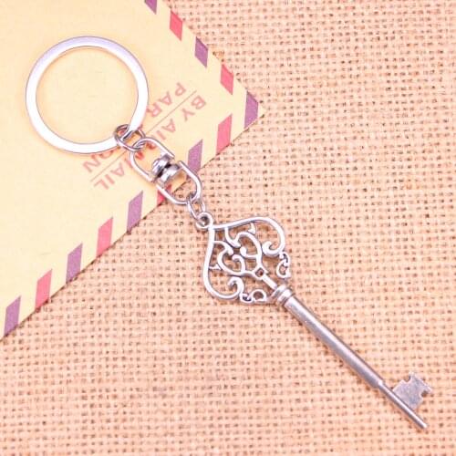 20pcs New Fashion Keychain 69mm vintage skeleton key Pendants DIY Men Jewelry Car Key Chain Ring Holder Souvenir For Gift