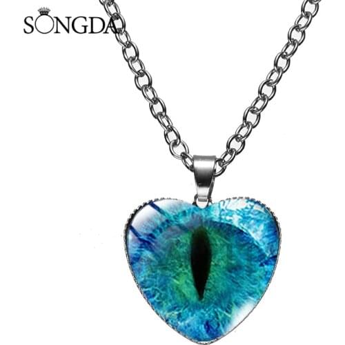 Mysterious Colorful Cat Eye Dragon Eye Photo Heart Pendant Necklace Glass Cabochon Handmade Animal EyeChain Personalized Jewelry