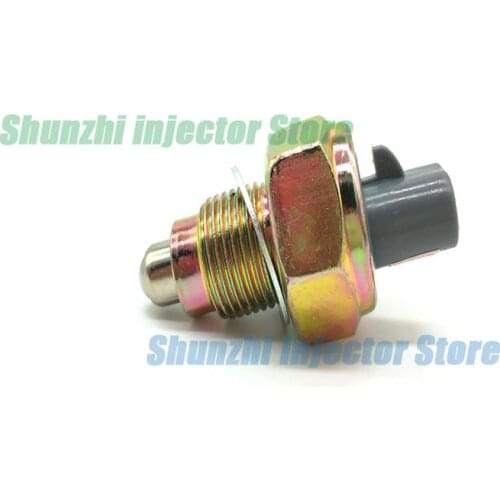 New 84210-12040 Back Up Lamp Switch For Toyota Corolla Matrix Echo Yaris Scion XA XB 1.5 2.4