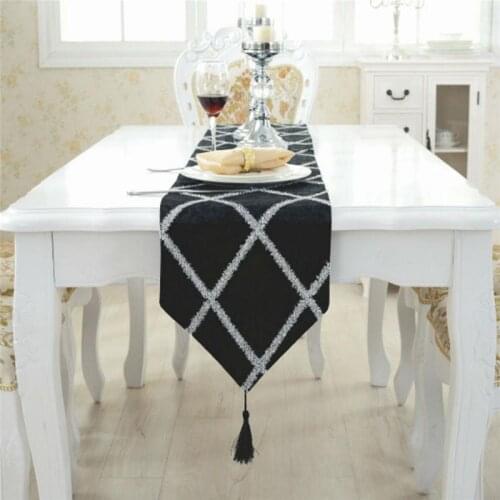 49 Fashion Diamond Lattice Velvet Table Runner Bed Runner Party Wedding Decors Stripe End of the Bed Table Cloth Towels