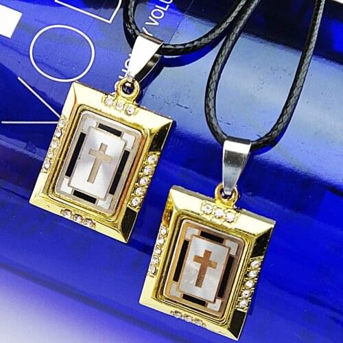 New Hot Sale Lovers Top 316L Titanium Stainless Steel Women Mens Costume Gold Jesus Cross Necklace Pendant Religion Jewelry A881