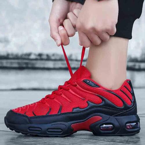 Men casual shoes 2021 fashion trainers summer Breathable Designer sneakers men vulcanize shoes running shoes male 39-46