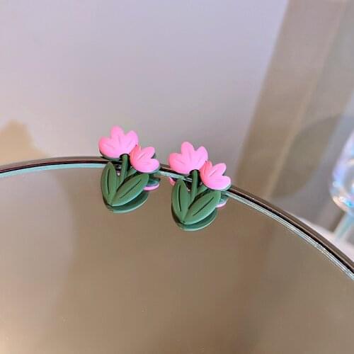 AOMU Romantic Sweet Pink Green Resin Acrylic Tulip Stud Earrings Irregular Geometric Plant Small Flower Earrings for Women Party