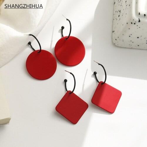 Classic Red Geometric Round Pendant With Simple Fashion C-shaped Earrings for Women 2021 Unusual Jewelry Gift for New Girls