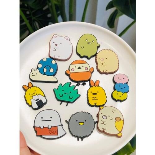 Wholesale 50PCS Mix Cartoon Snails PVC Craft Flat Back Popular Jewelry DIY Children Bags Charms Embellishment Scrapbook