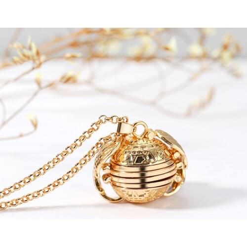 Magic Photo Pendant Memory Floating Expanding Photo Locket Necklace Plated Angel Wings Flash Box Fashion Album Box Necklaces
