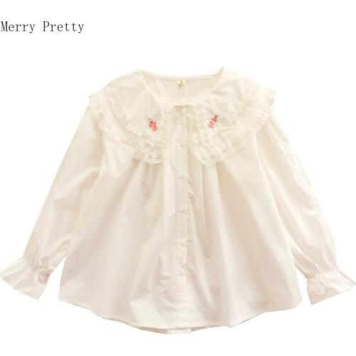 White Solid Contrast Lace Casual Women Blouses Single Breasted Shirt 2021 Summer Petal Sleeve Cotton Korean Girly Basic Top