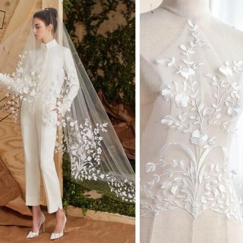 5pcs Delicate Embroidered Lace Applique Bridal Veil French Lace Collar Neckline Lace Motifs Fabric Flowers For Wedding Dresses