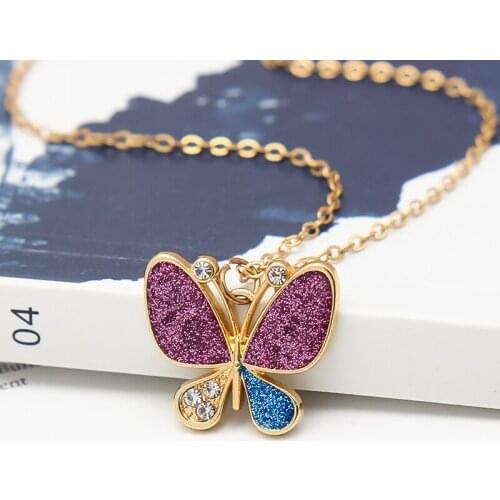 Shining Butterfly Necklace Insect Big Butterfly Pendant Necklace Rhinestone Gold Color Choker Chain Collares For Women Jewelry