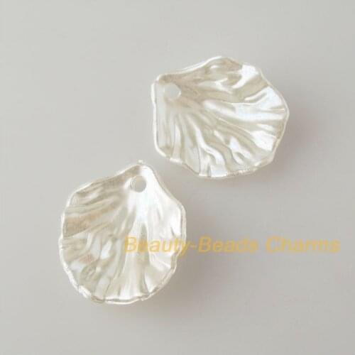 Fashion 100Pcs White Plastic Acrylic Leaf Shell Charms Pendants 17x19.5mm
