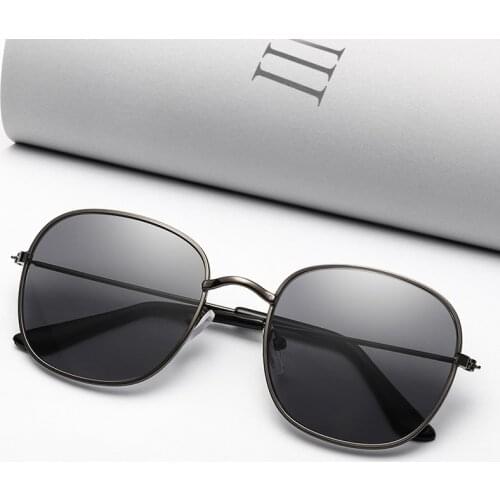 Classics Square Colorful Sun Glasses For Boys And Girls Cool Metal Kids Sunglasses Fashion Light Weight Baby Eyewear