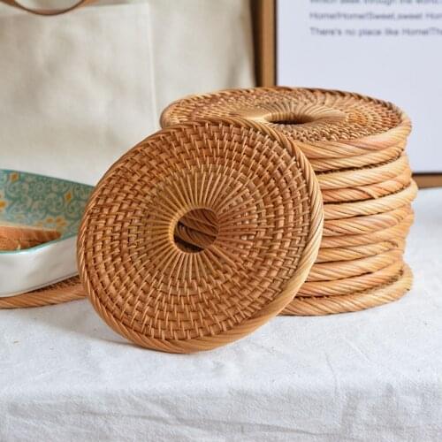 Round Rattan Woven Placemats Heat Insulation Pads Coffee Drink Tea Cup Coaster Japanese Style Tableware Kitchen Accessories