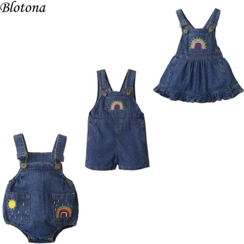 Blotona Clothes For A Family Photo Shoot