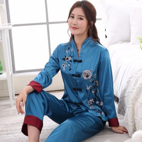 Lady Pyjamas Sexy Pyjamas Suit 2 pcs Shirt &Pant Sleepwear Chinese Women Pajama Set Flower Plus Size