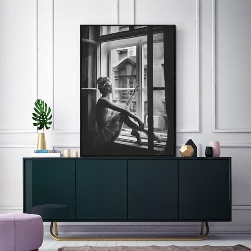 Vintage Fashion Woman Wall Art Poster Print Black and White Love Quotes Canvas Painting Wall Picture for Living Room Home Decor