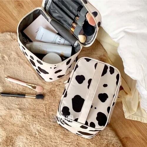 Original milk bear wash bag portable ins wind simple portable cosmetic bag storage bag