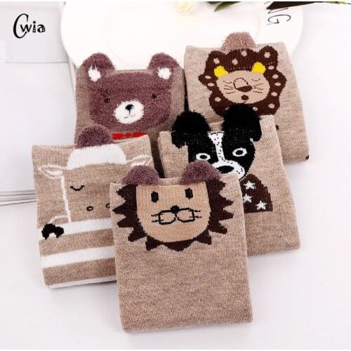 Fashion Cartoon Character Cute Short Socks Women Harajuku Cute Patterend Ankle Socks Hipster Funny Socks Female 1pair=2pcs XG20