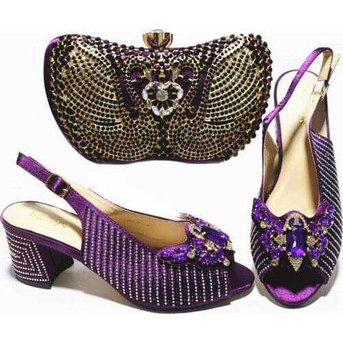 New Arrival African Shoes and Bags Matching Set Decorated with Appliques Nigerian Shoes and Matching Bag Set in Purple Color