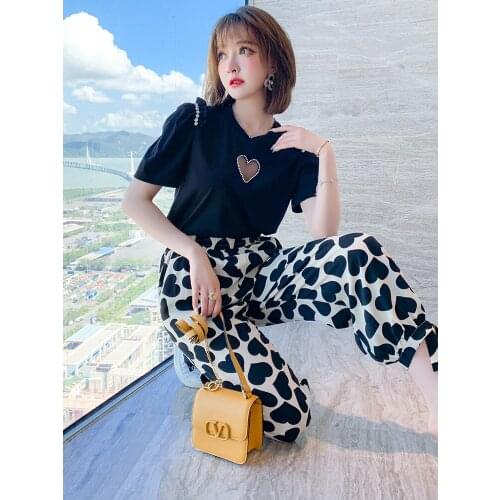 New - niche perspective on yarn splicing set auger t-shirts printed loose casual pants suit female amoi + love