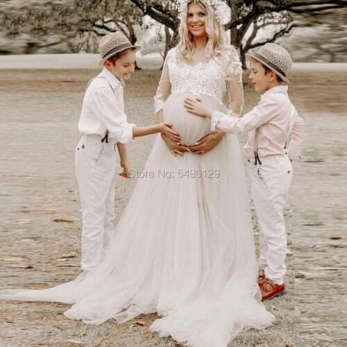 2020 Beach Wedding Dresses V Neck 3/4 Sleeves Lace Appliques Pregnant Bride A Line Maternity Bridal Dresses Vestido De Noiva