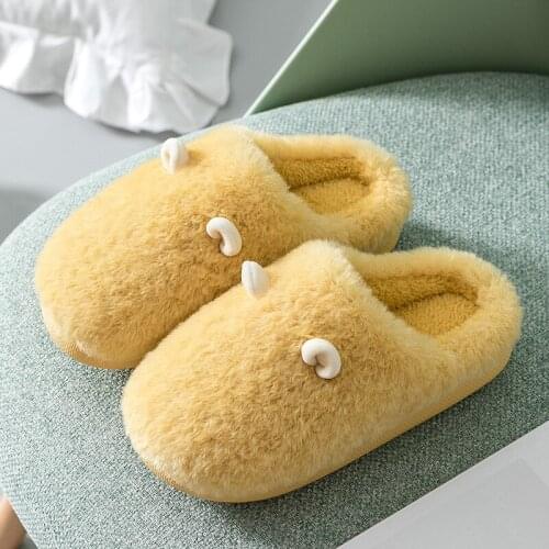 Women Fur Shoes Warm Plush Indoor Home Cotton Shoes for Couple Winter Cute Furry Girl Slides Thick-soled Non-slip Flip Flops