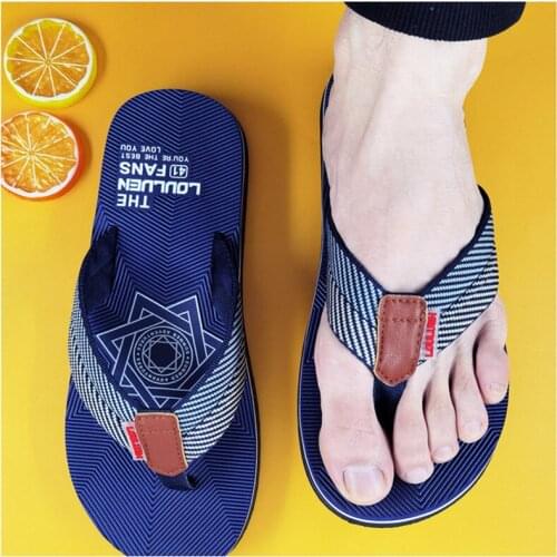 2021 New Fashion All-Match Korean Flip Flops Casual And Comfortable Sandals Flat-Bottom Non-Slip Outdoor Beach Mens Slippers