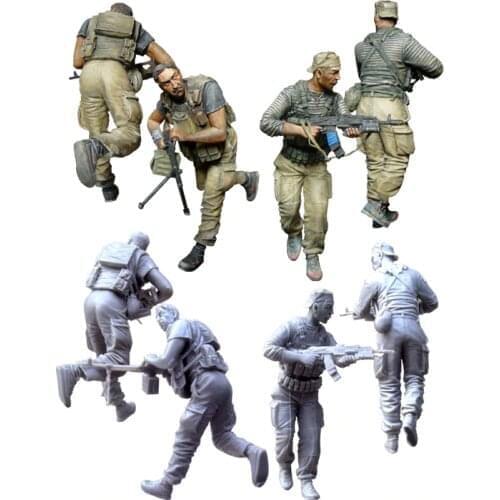 [tuskmodel] 1 35 scale resin model figures kit Russian contract soldiers