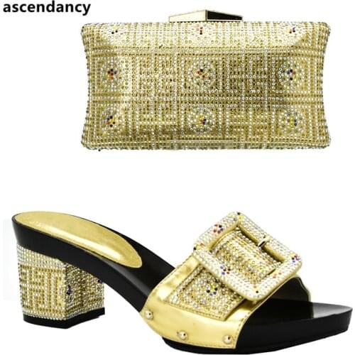 Latest Gold Color Italian Shoes and Bags To Match Shoe with Bag Set Decorated with Rhinestone Nigerian Women Party Shoes and Bag
