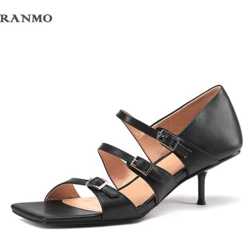 2021 New Square Toe Bag Heel Sandals One Word Buckle Sandals High Heels Womens Shoes Leather Shoes Fashionable Comfortable Shoes