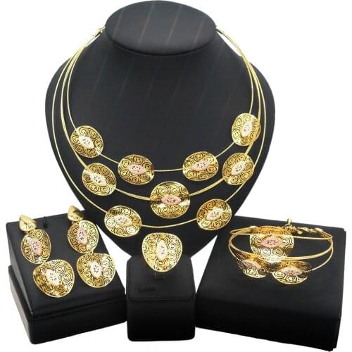 Yulaili Luxury Dubai Gold Jewelry Sets For Women Tricolor Leaf Shape Charm Necklace Earrings Bracelet Ring Party Accessories