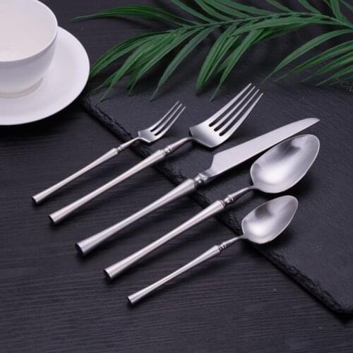 30pcs/set Silver Dinnerware Set 18/10 Stainless Steel Western Cutlery Kitchen Food Tableware Dinner Set Spoons Forks And Knives