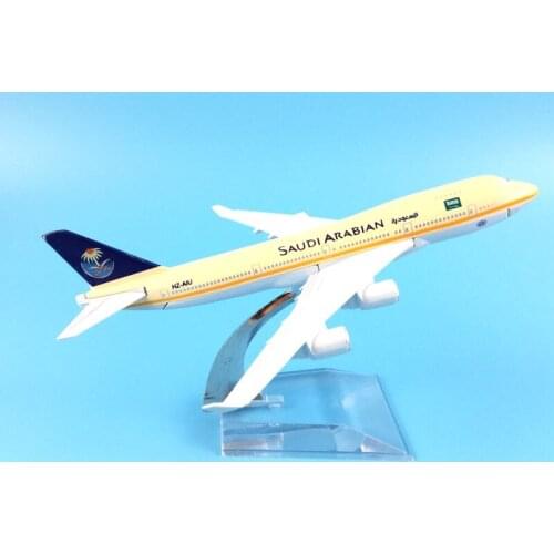 Airplane Model 16cm SAUDI ARABIAN Boeing 747 Plane Model Aircraft Model 1:400 Diecast Metal Airplanes Plane Toy Gift Free