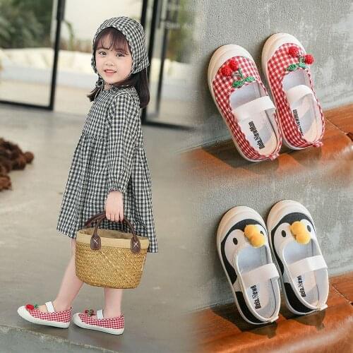 Kid Canvas Shoes Cherry Girls Sneakers Baby Breathable Children Cotton Casual Shoes Penguin cartoon Elastic Band Cloth shoes