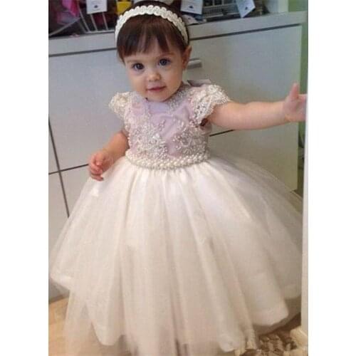 Kids First Holy Communion Dresses Short Sleeves Pearls Beaded Flower Girl Dresses For Wedding Puffy Tulle Princess Ball Gown