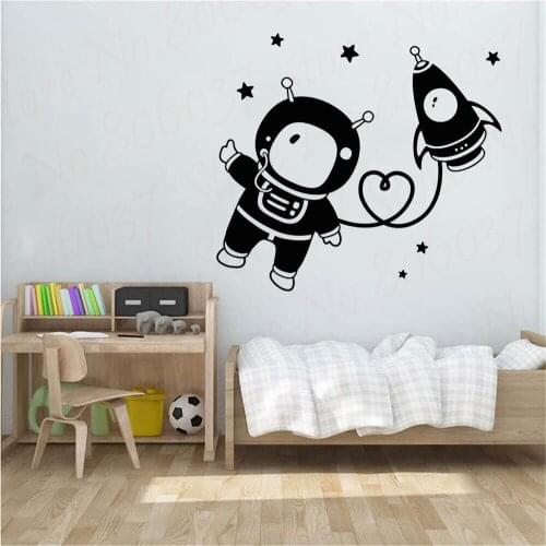 Astronaut Space Nursery Wall Stickers Bedroom Living Room Art Decoration Star Rocket Vinyl Wall Decals For Kids Room WL1598