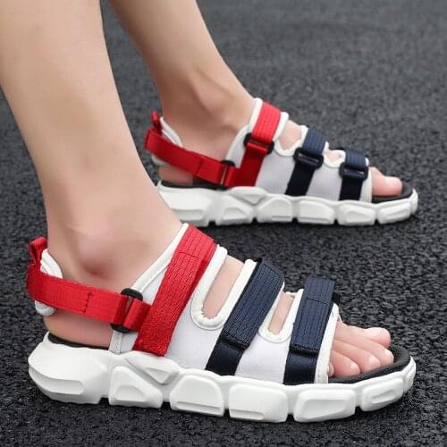 Dual-use sandals mens beach shoes trend summer new Vietnamese students breathable casual mens slippers