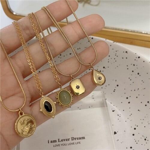 Aomu Vintage Pendants