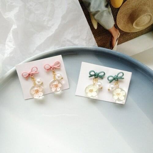 Girls Clip On Earrings Flower In Clear Bow Pendant Sweet Floral Earing Clipon Without Piercing Everyday Jewelry For Ladies Women