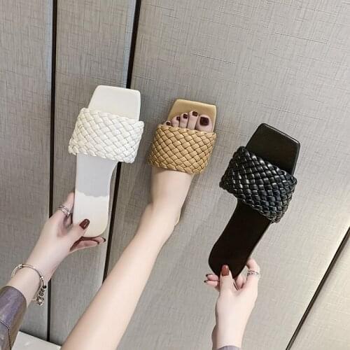 Women Temperament Slippers Braided Design Charm Open-toe Set Foot 2021 Vacation Beach Flat Sandals Casual Flip Flops Women Shoes