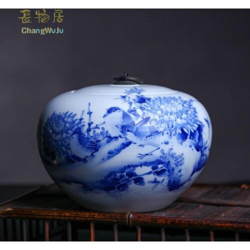Changwuju in Jingdezhen fine tea box hand painted by Jinhongxia blue and white tea cannister as well as storage jar and vase