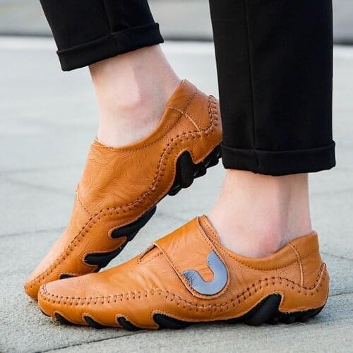 Fashion Men Leather Flats Shoes Comfortable Man Casual Shoes Slip on Male Outdoor Walking Shoes Split Leather Driving Shoes