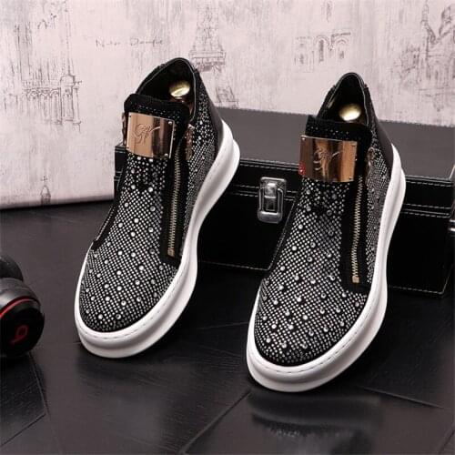 2021 New Breathable Mens Casual Shoes Fashion Men Sneakers Flats Hip Hop Punk Mens Loafers Flats Chaussure Homme