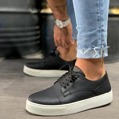 Knack Men's White Sneakers