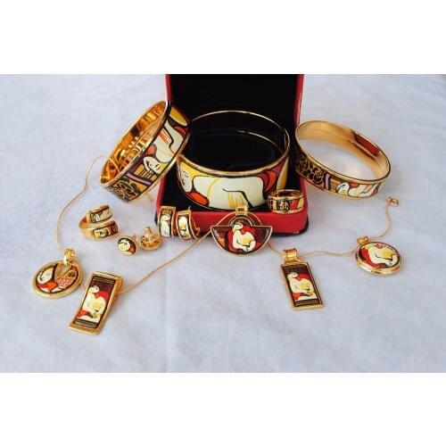 OYO Jewelry Sets